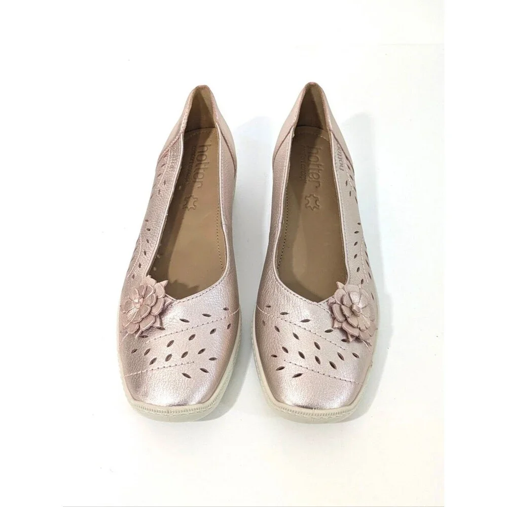 NEW Hotter Rose Gold 'Mexico' Low Heeled Slip Ons / Loafers - Size 8 Womens